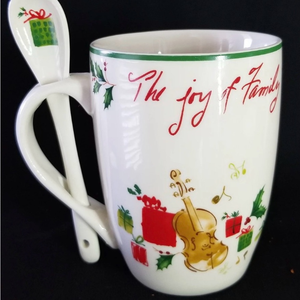 Lenox Holiday Mug with Spoon - White, Red, Green